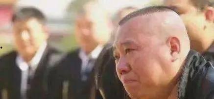 新沂网红吃瓜事件始末